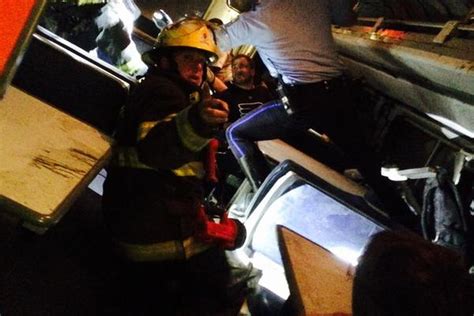 Amtrak train derails: News and updates on the crash - Vox