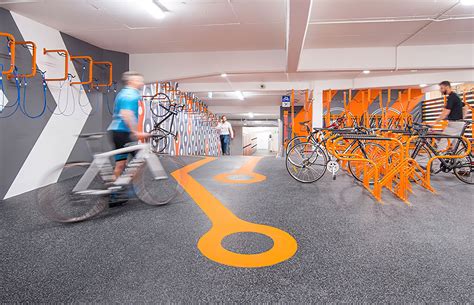 City planners explain why Stop D1 King William St - East Side moved 11