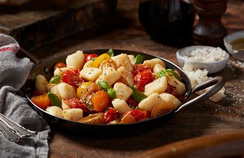 Potato Gnocchi With Roasted Tomato Sauce The Neff Kitchen