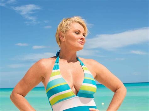 Hot Sexy Mia Gundersen Bikini Pics