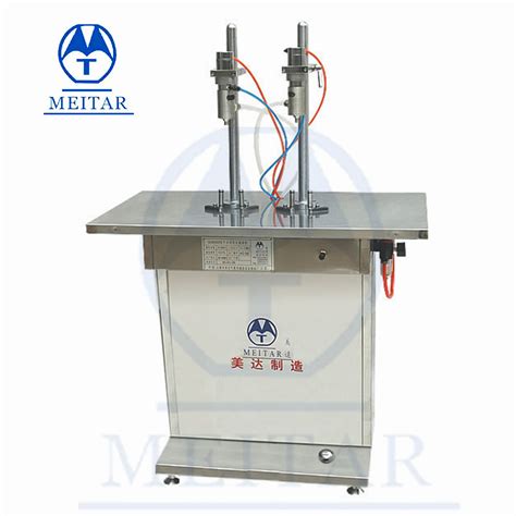 Semi Automatic Aerosol Car Care Spray Can Filling Machine Aerosol Spray