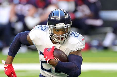 Derrick Henry Stats Titans Rb Eclipses 2000 Rushing Yards Vs Texans