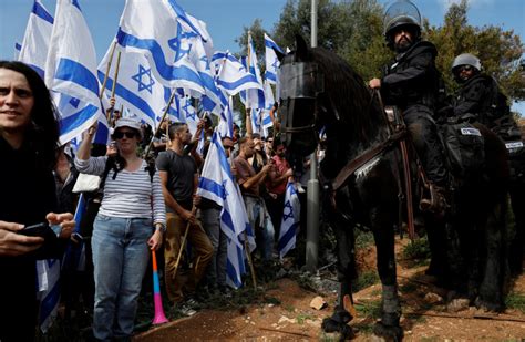 In Pictures Judicial Reform Protests Continue Airport Shuts Down