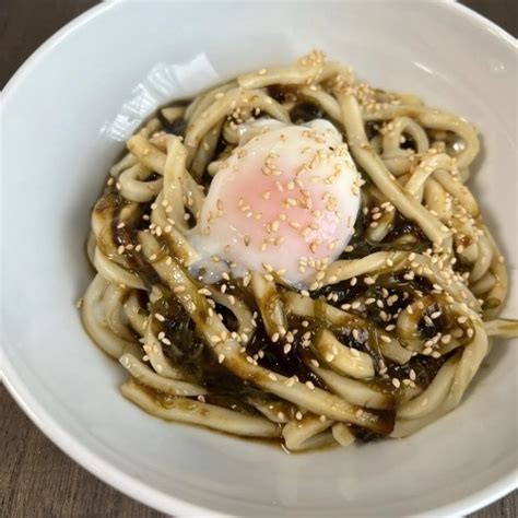 【余った海苔の佃煮】「ごはんですよ」とめかぶの和えるだけネバネバうどん【バターなし】 猫と台所 ︎ご飯と燻製の記録 ︎