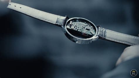 The Watch by João Miranda Black Classic