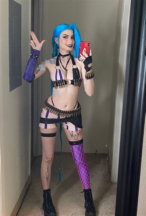 TW Pornstars Gremlynne Twitter Should I Do Jinxs Arcane Outfit 4