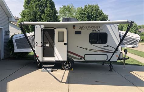 180 Jay Feather Ultra Lite Slx 16xrb Slx Pop Up Camper Rvshare