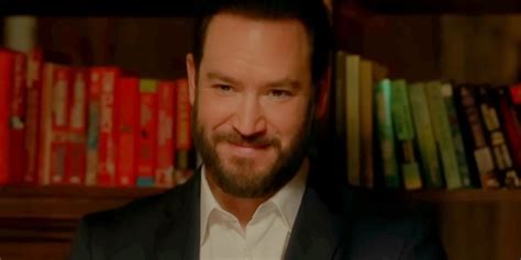 Found Season 1 Ending Teased By Sir Star Mark Paul Gosselaar See Her