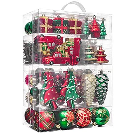 The Best Green And Gold Ornaments To Finish Your Holiday Decorations