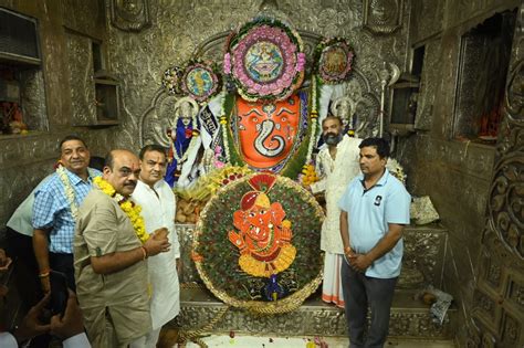 Rakhi With Achievements Of India Tied To Khajrana Ganesh In Indore