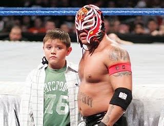 Wwe Wrestlers Profile: Superstar Rey Mysterio With His Family Photos ...