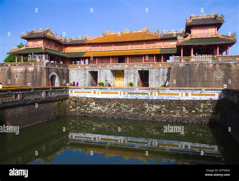 Vietnam Hue Citadel Imperial City Ngo Mon Gate Stock Photo Alamy