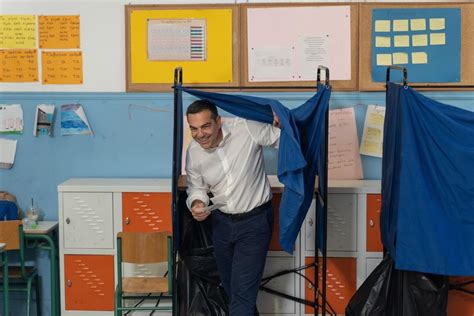 Mitsotakis Y Tsipras Votan En Las Elecciones De Grecia FOTOS