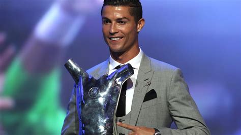 Cristiano Ronaldo Wins Uefa Player Of The Year Award Eurosport