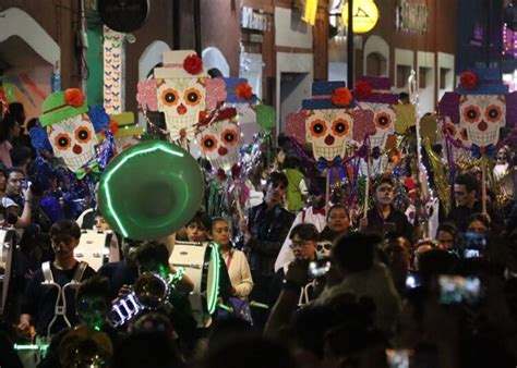 Celebran Día De Muertos Con Desfile Concurso Y Carrera En San Pedro