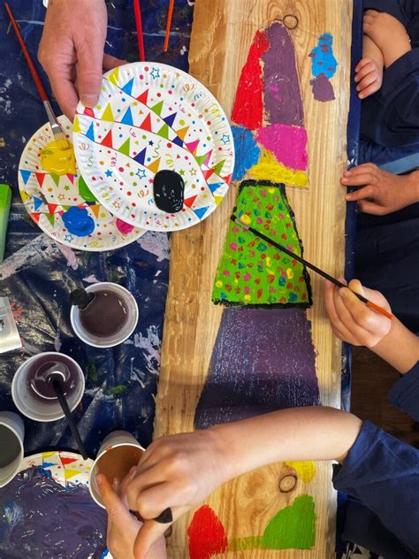 Ein kunterbuntes und fröhliches Familienfrühstück im Grünen Büro