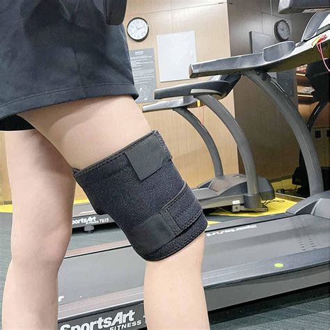 Adjustable Thigh Compression Sleeves for Men and Women - Hamstring