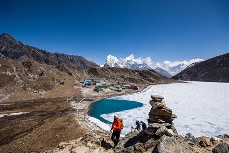 Chola Pass EBC Trek Via Gokyo Lake NepalHiking