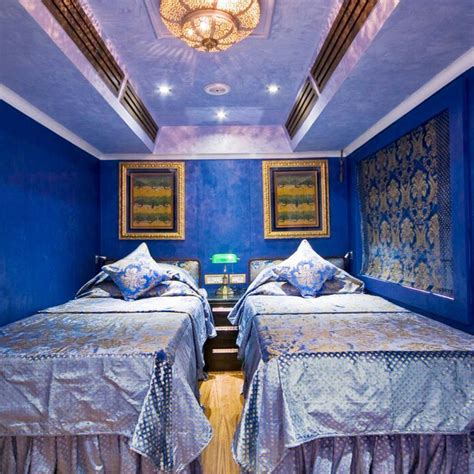 Palace on Wheels Pictures - Image Gallery of Luxury Train