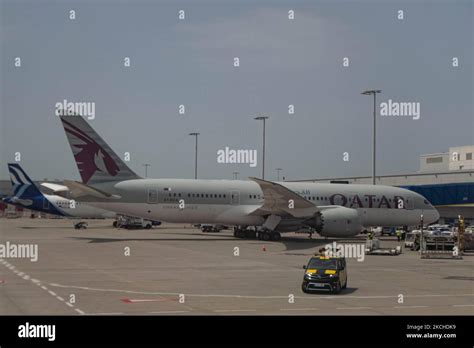 A Bhb B Boeing Qatar Airways Radarbox Flight Off