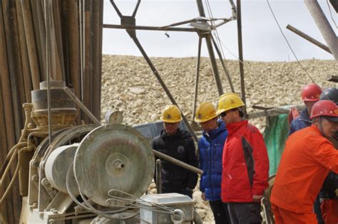 资源所对西藏地区野外项目组和野外观测站进行安全检查中国地质调查局