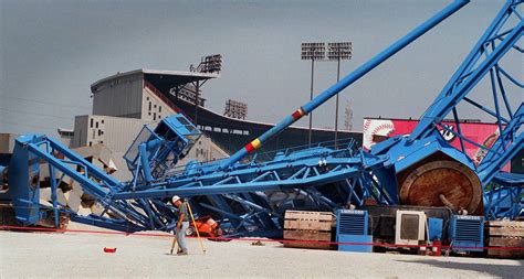 20 Big Blue Crane Accident Facts Facts Net