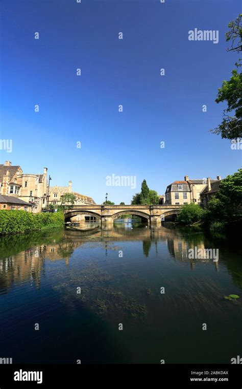 The Stone Road Bridge Over The River Welland Stamford Town