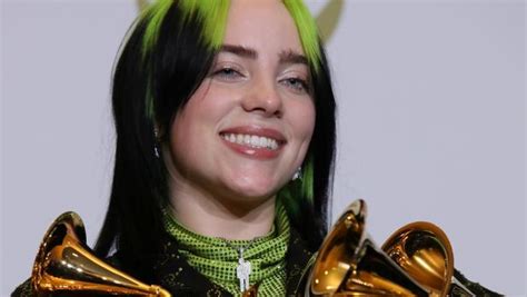 Billie Eilish über Corona Infektion Es War Furchtbar