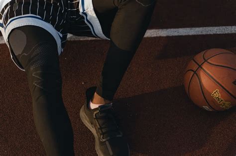 6 Benefits Why Basketball Players Wear Tights