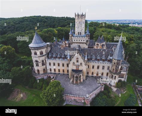 Marienburg pattensen Fotos und Bildmaterial in hoher Auflösung Alamy