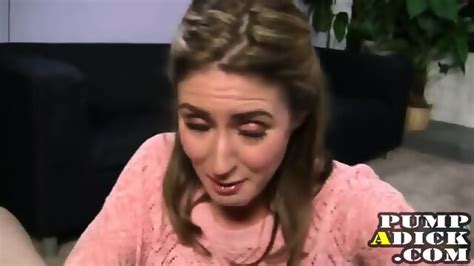 Hot Amateur Loves Stroking