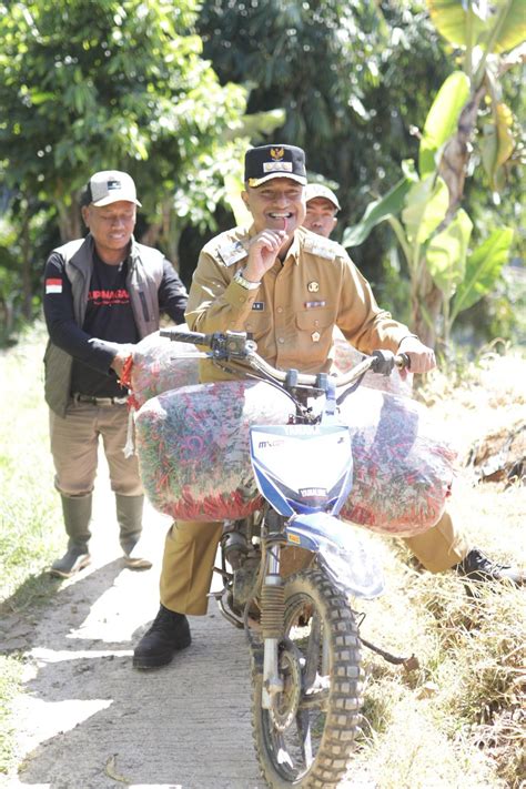 Kunjungan Pj Bupati Subang Ke Desa Cupunagara Dorongan Untuk Pertanian