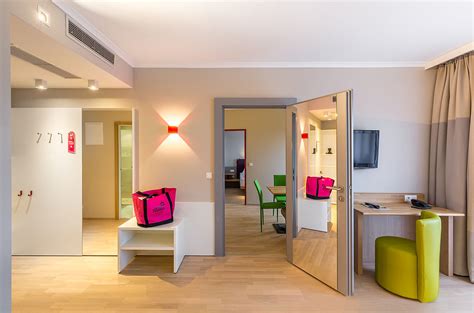 ALL IN RED Hotel - Sonnentherme Lutzmannsburg