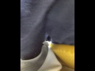 女装した男の娘が家で見つけた上履きと紺色靴下の足裏を見せつける Pornhub Gay