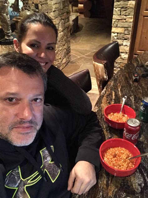 Nascar Race Mom Tony Stewart Is Engaged