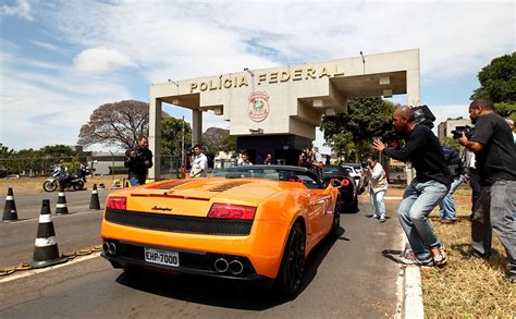 Pf Apreende Carros De Luxo Em Brasília 01 06 2018 Poder