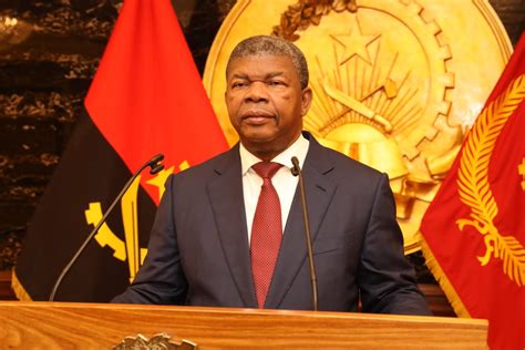 Embaixada Da Rep Blica De Angola Em Portugal Jo O Louren O Apresenta