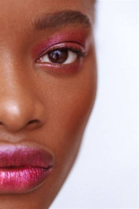 Six Metallic Makeup Looks To Try | Into The Gloss