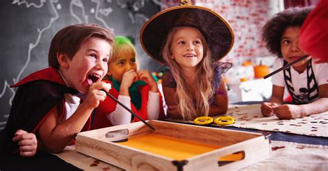 6 Halloween Party Games for Kids That Are Perfect for Indoor Fun ...