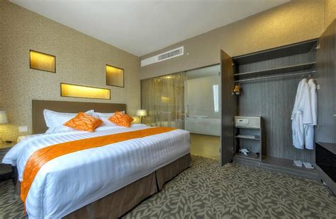 GRAND ALORA HOTEL HK$204 (H̶K̶$̶2̶5̶9̶) - Updated 2022 Prices & Reviews ...