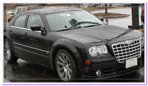 Chrysler 2015: Black Chrysler 300c