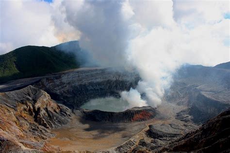 Poas Volcano National Park