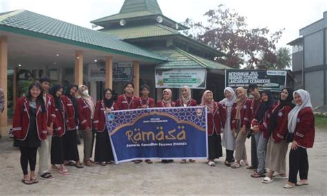 MPK OSIS SMAN 1 Mempawah Hilir Bareng Gerakan Sedekah Berkah Gelar