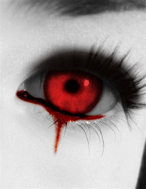 Red Vampire Eyes