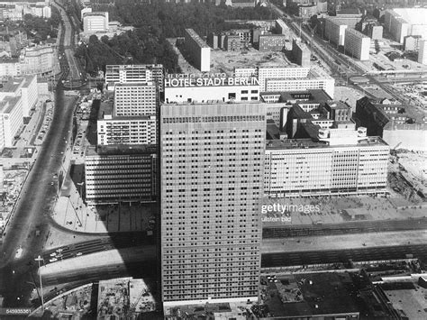 Blick Aus Erhöhter Sicht Auf Das Hotelstadt Berlin Und Die News