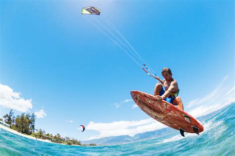 Kite Surfing ile Adrenalinin Doruklarına Çıkacaksın İyi Hisset