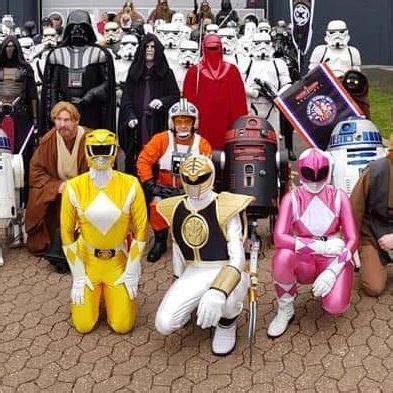 Pinkrangergirl on Instagram: "Good Times!. . . #powerangerscosplay # ...