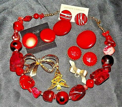 Costume Jewelry Red Tone AA20-JW5009 – Angels Auction