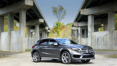 2015 Mercedes Benz Gla250 4matic Gla45 Amg Review Autoevolution