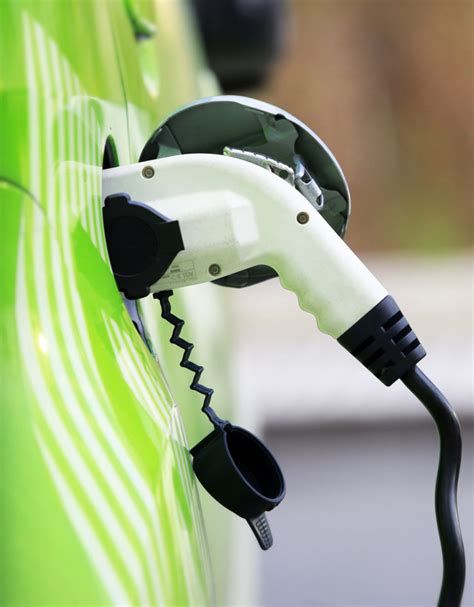 Installateur de bornes de recharge électrique pour véhicules